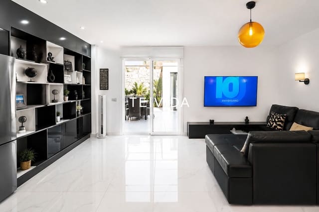 2 soverom Villa til salgs i Palm-Mar, Arona med garasje - € 600 000 (Ref: 9867794)
