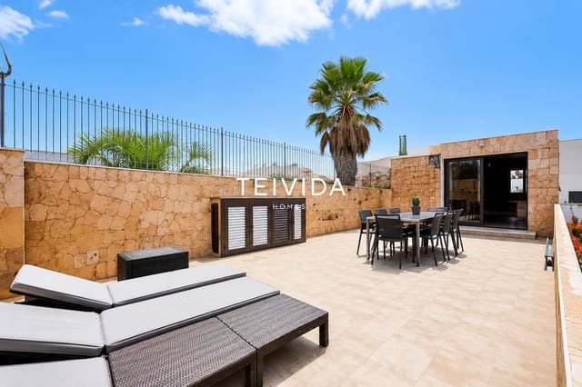 2 soverom Villa til salgs i Palm-Mar, Arona med garasje - € 600 000 (Ref: 9867794)