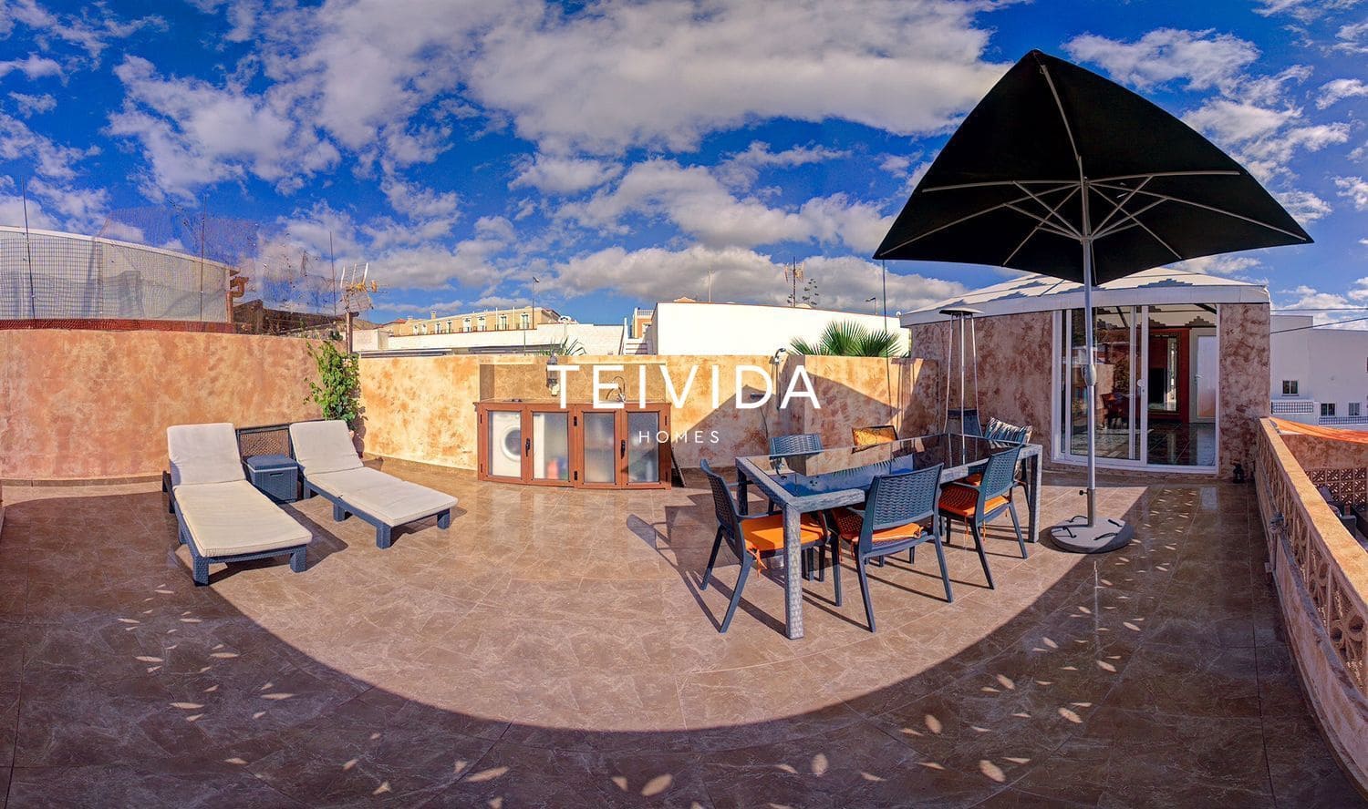 2 soverom Villa til salgs i Palm-Mar med garasje - € 600 000 (Ref: 9867794)