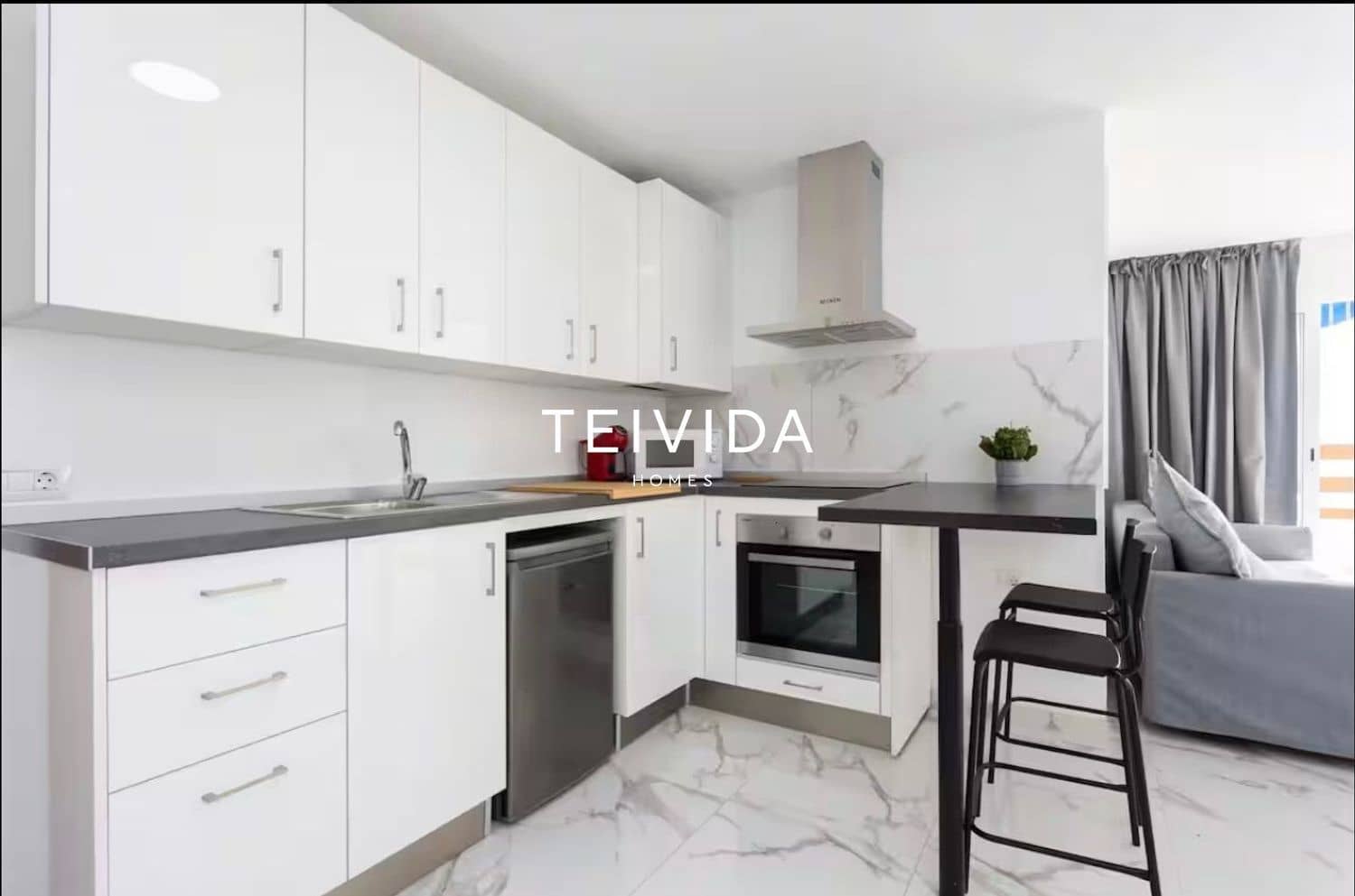 Flat for sale in Santa Cruz de Tenerife - € 315,000 (Ref: 9867796)