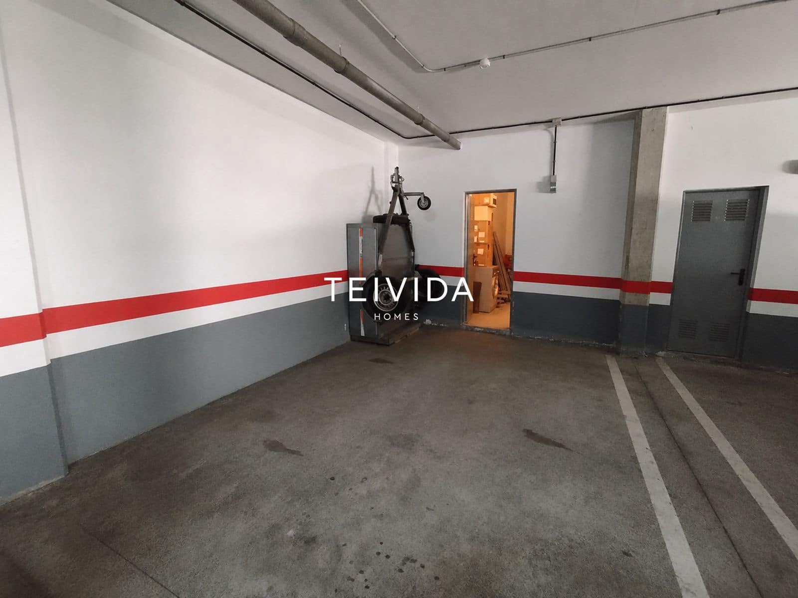 2 makuuhuone Asunto myytävänä paikassa Llano del Camello mukana uima-altaan 
autotalli - 289 000 € (Ref: 9872241)