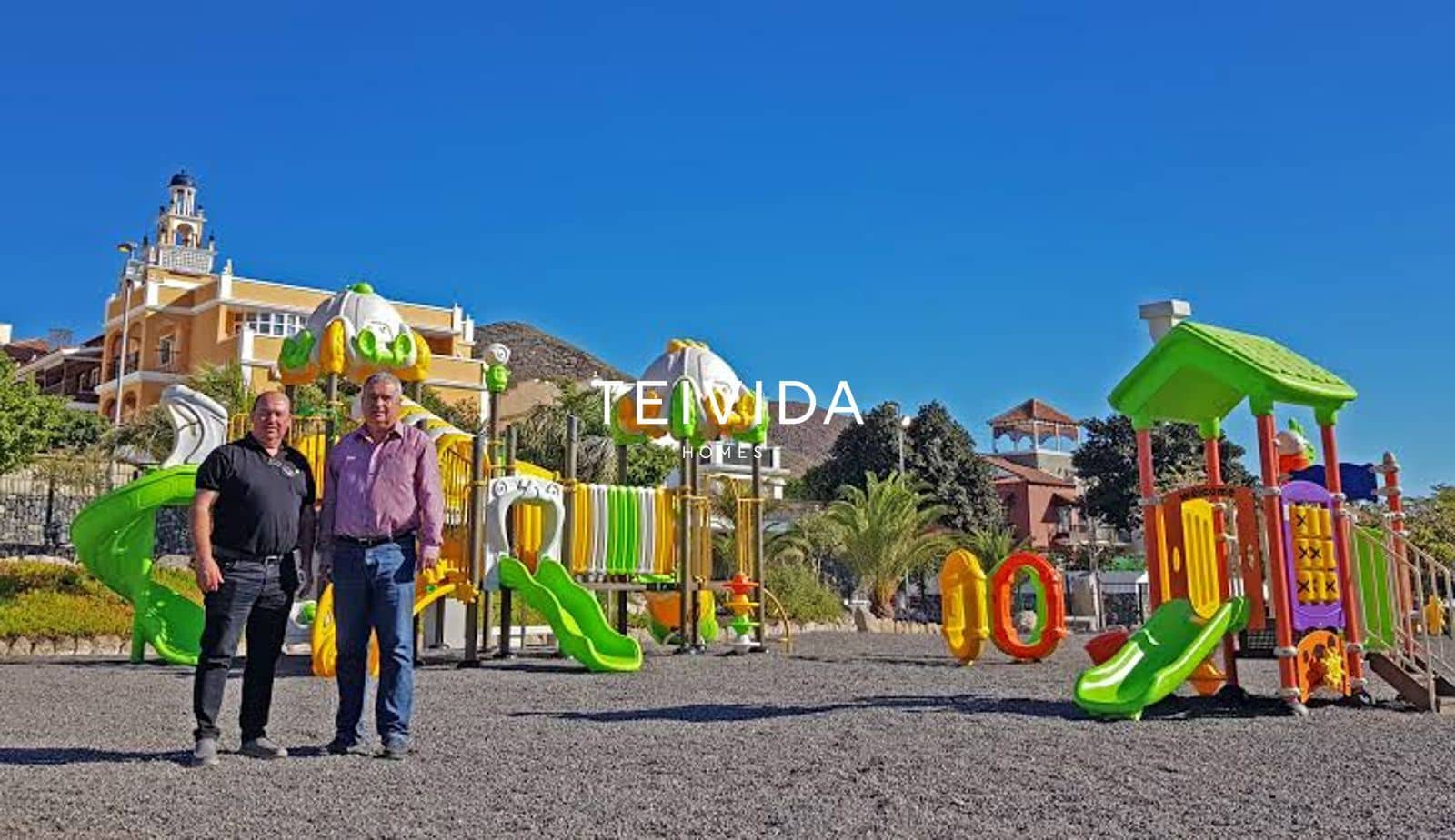 2 bedroom Flat for sale in Llano del Camello with pool garage - € 289,000 (Ref: 9872241)