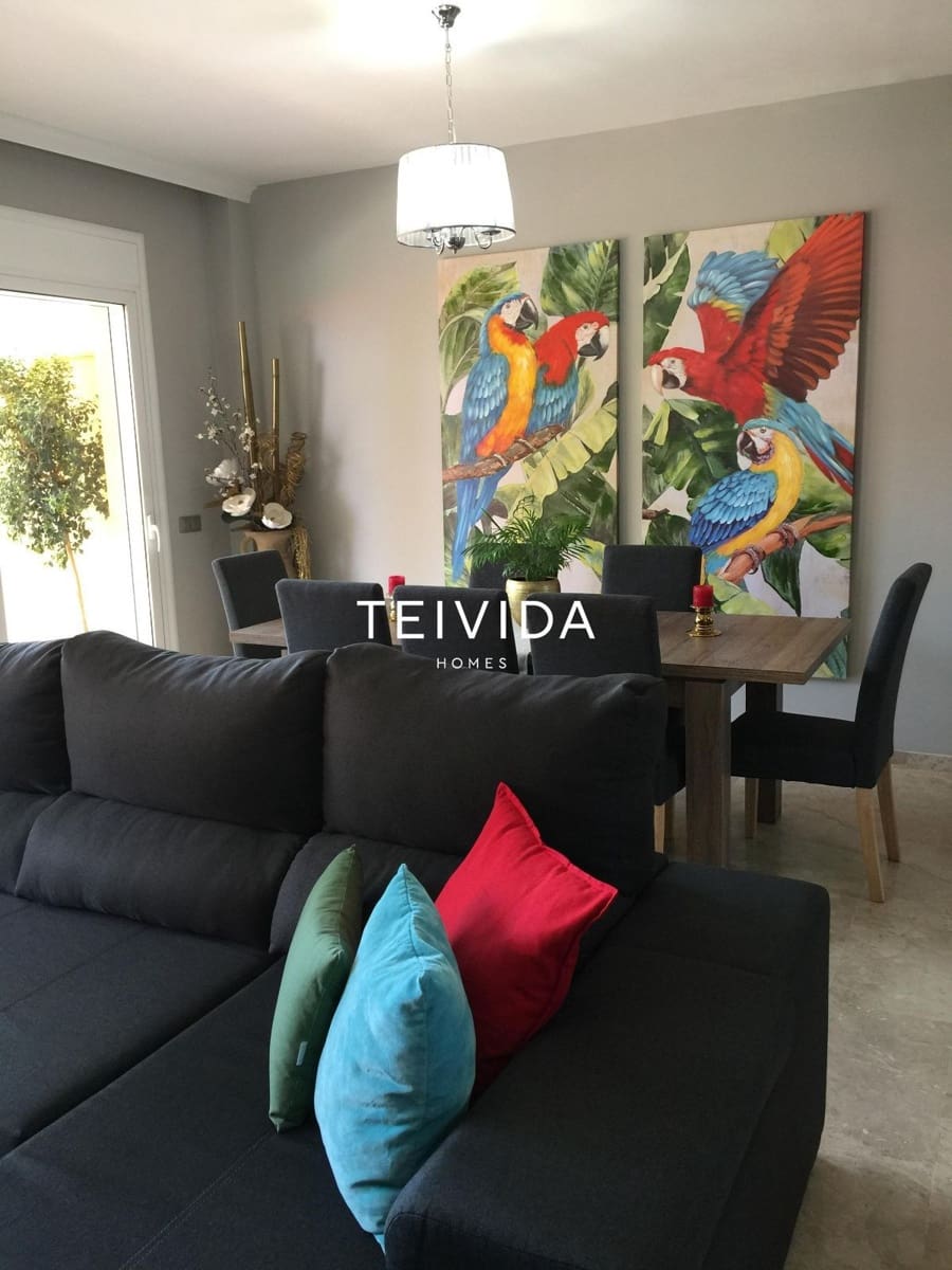 Appartement de 3 chambres à louer à Puerto Santiago avec piscine garage - 2 200 € (Ref: 9872242)