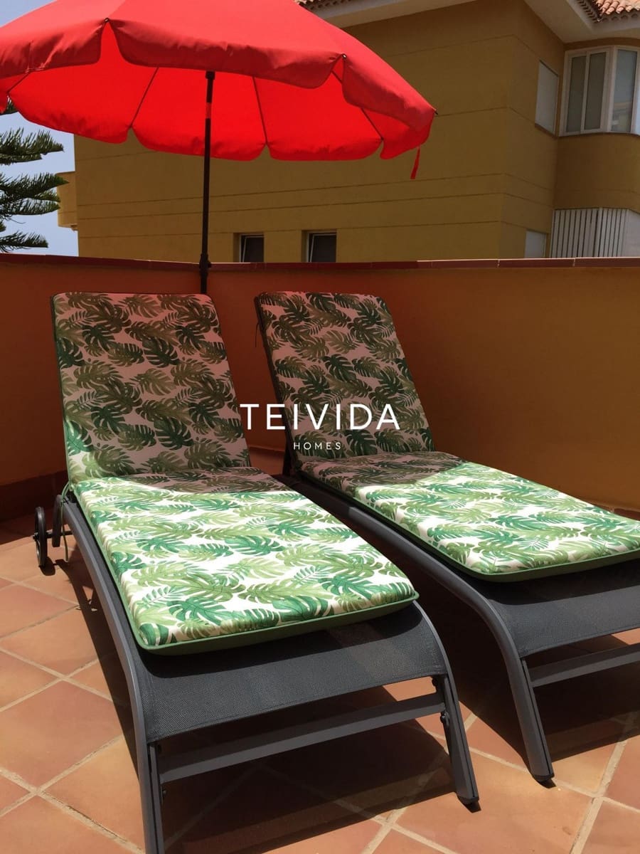 Appartement de 3 chambres à louer à Puerto Santiago avec piscine garage - 2 200 € (Ref: 9872242)