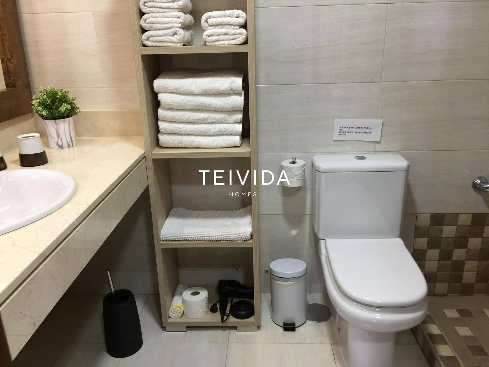 Appartement de 3 chambres à louer à Puerto Santiago avec piscine garage - 2 200 € (Ref: 9872242)