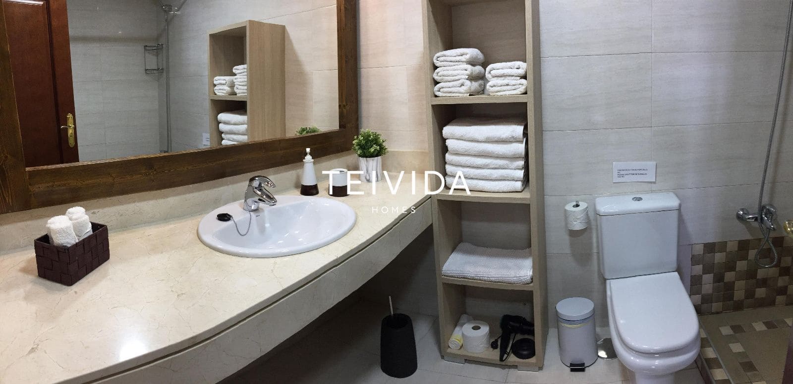 Appartement de 3 chambres à louer à Puerto Santiago avec piscine garage - 2 200 € (Ref: 9872242)