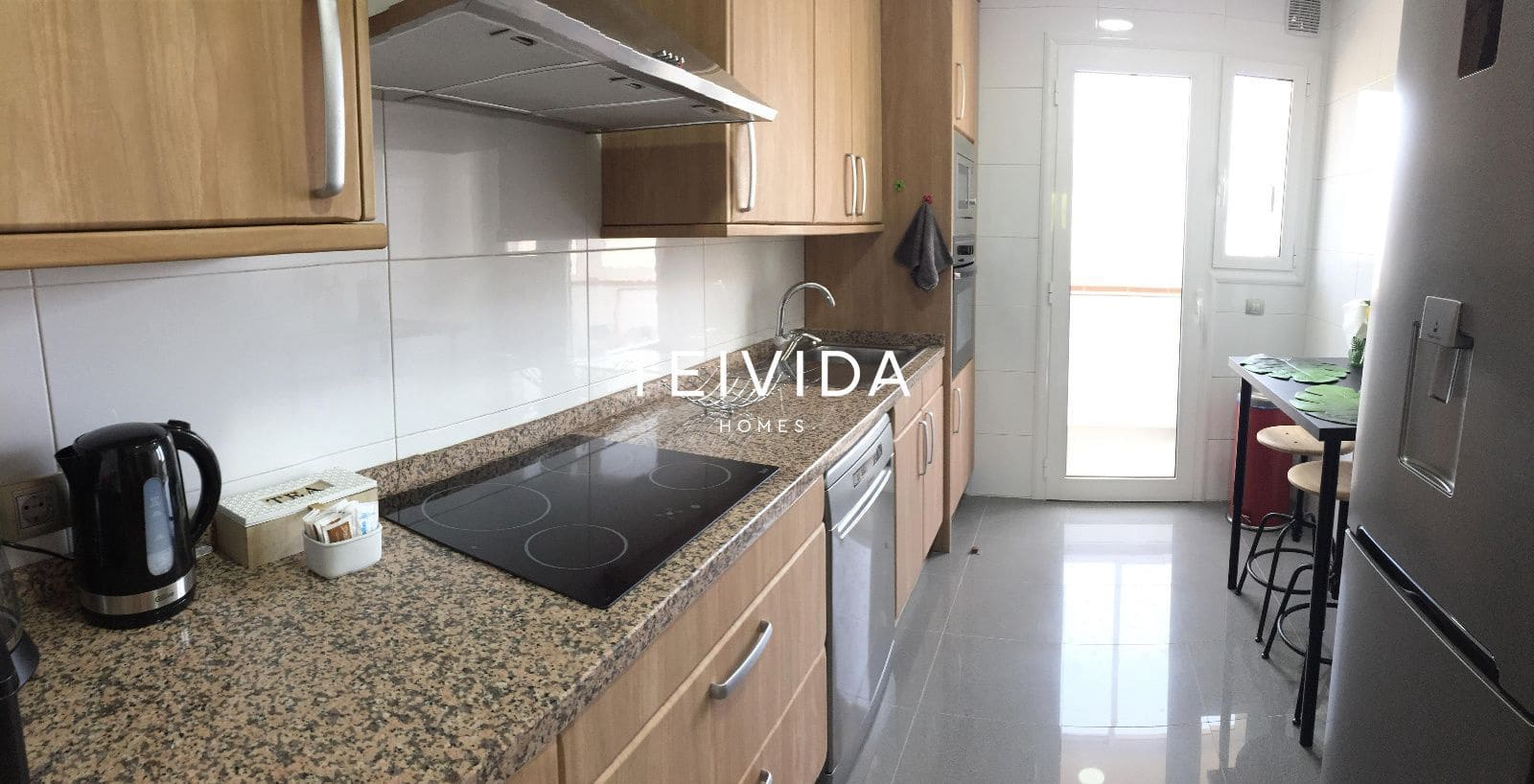 Appartement de 3 chambres à louer à Puerto Santiago avec piscine garage - 2 200 € (Ref: 9872242)