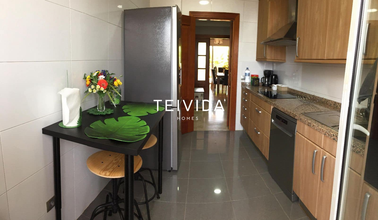 Appartement de 3 chambres à louer à Puerto Santiago avec piscine garage - 2 200 € (Ref: 9872242)