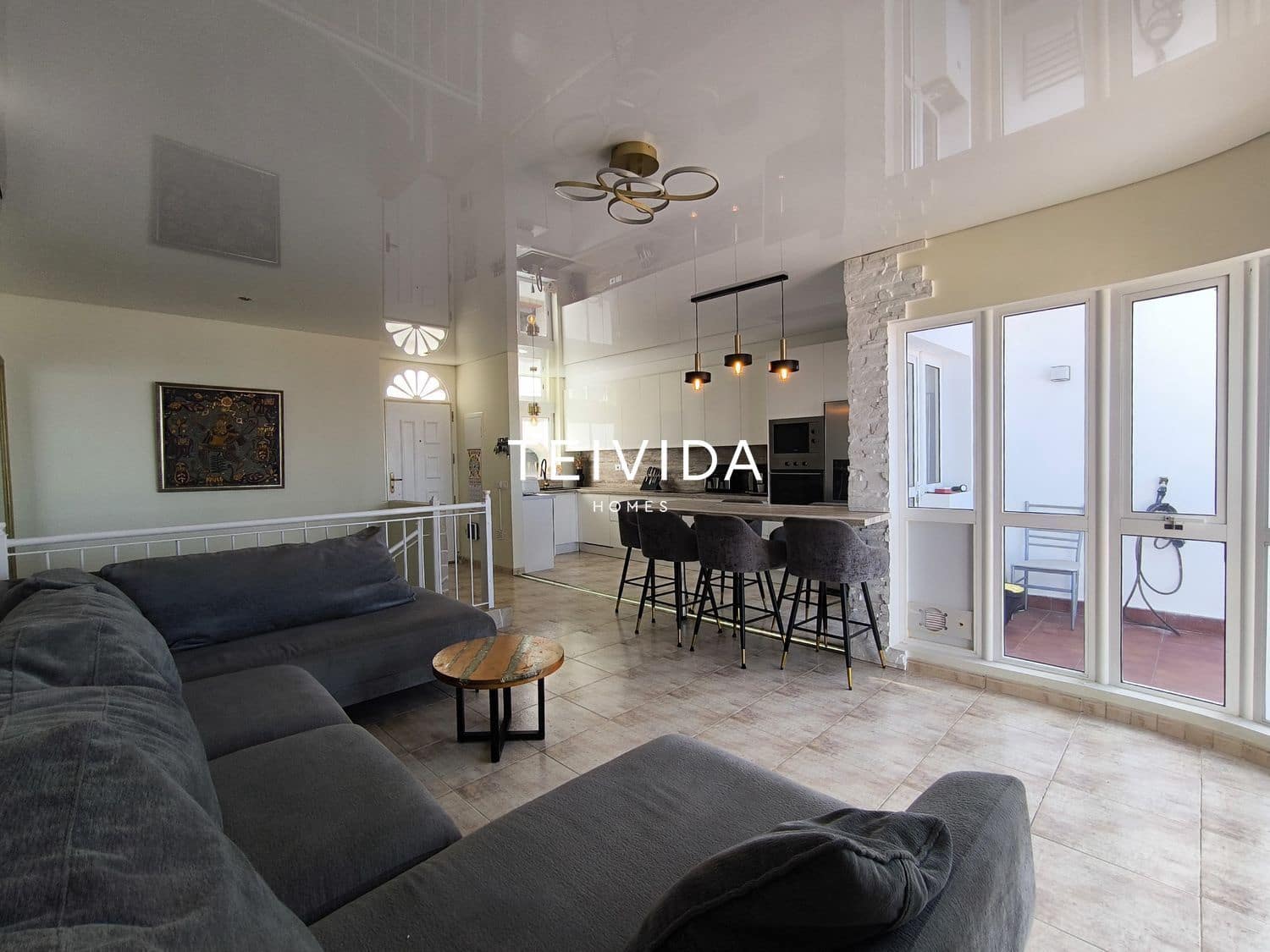 6 bedroom Villa for sale in Los Menores with garage - € 588,000 (Ref: 9883831)