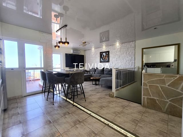 6 soveværelse Villa til salg i Los Menores, Adeje med garage - € 588.000 (Ref: 9883831)