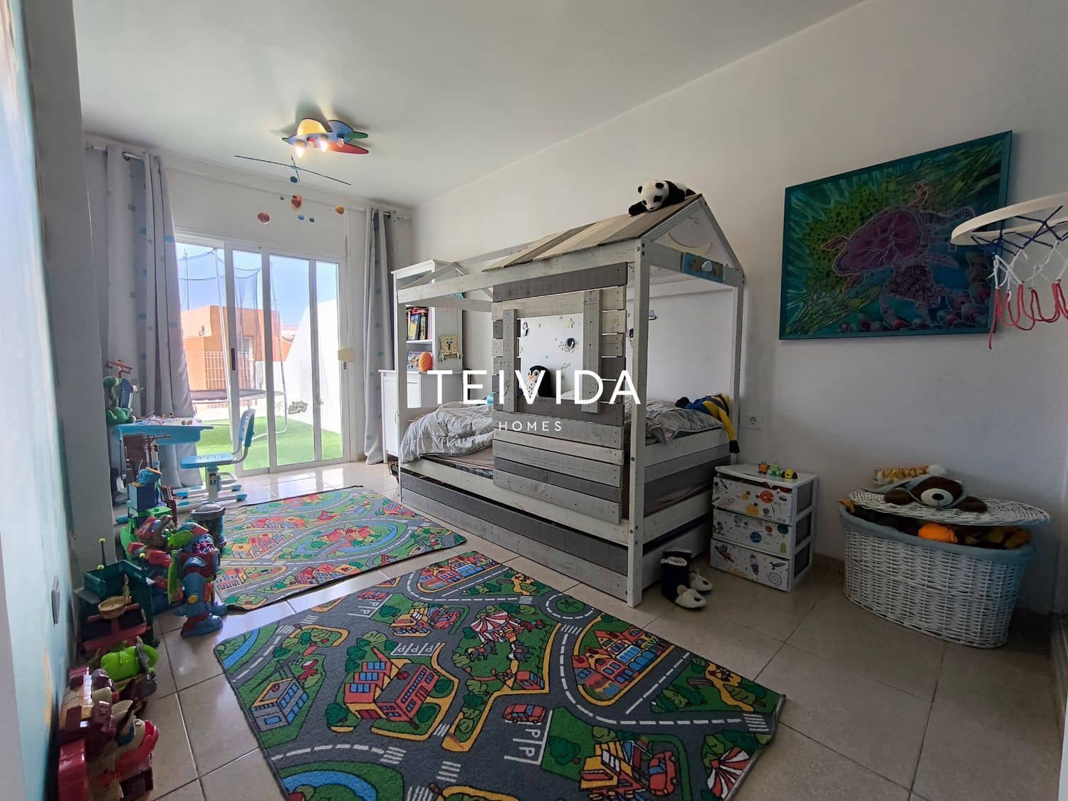 6 bedroom Villa for sale in Los Menores with garage - € 588,000 (Ref: 9883831)