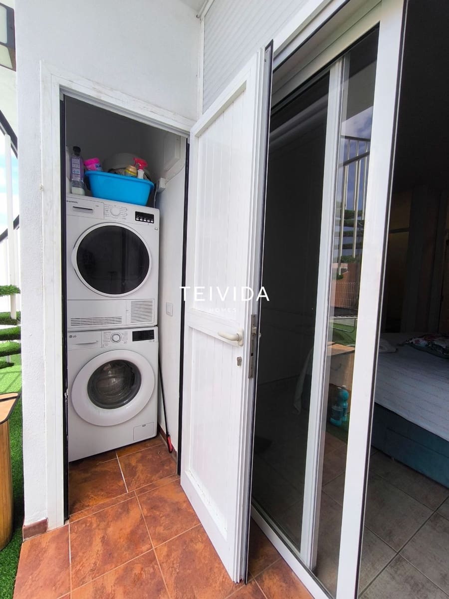 6 bedroom Villa for sale in Los Menores with garage - € 588,000 (Ref: 9883831)