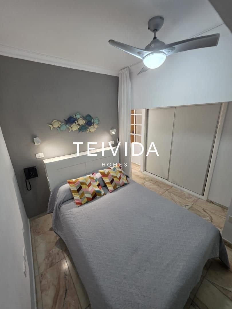 1 slaapkamer Penthouse te koop in Puerto de la Cruz met zwembad - € 180.000 (Ref: 9883832)