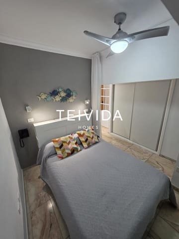 1 slaapkamer Penthouse te koop in Puerto de la Cruz met zwembad - € 180.000 (Ref: 9883832)