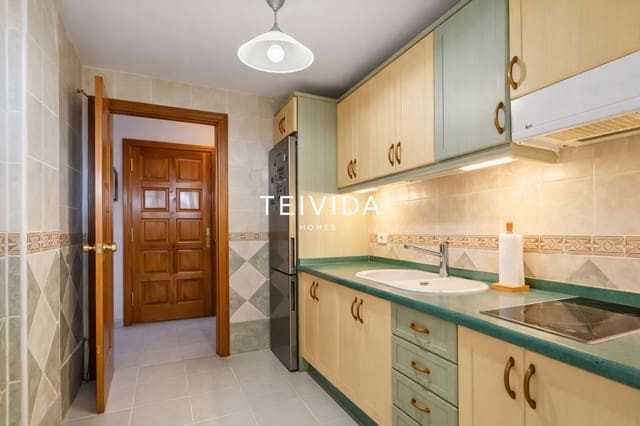 2 chambre Penthouse à vendre à Arona avec piscine garage - 329 900 € (Ref: 9883833)