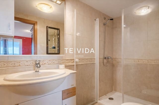 2 chambre Penthouse à vendre à Arona avec piscine garage - 329 900 € (Ref: 9883833)