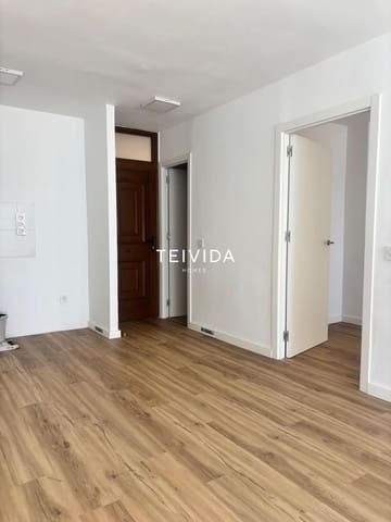 1 chambre Appartement à vendre à Playa de las Americas, Arona avec piscine - 280 000 € (Ref: 9883835)