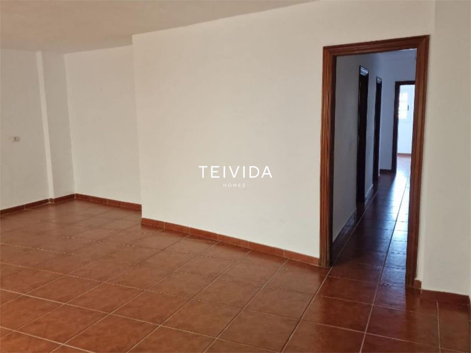 3 quarto Apartamento para venda em San Cristobal de La Laguna com garagem - 255 000 € (Ref: 9883836)