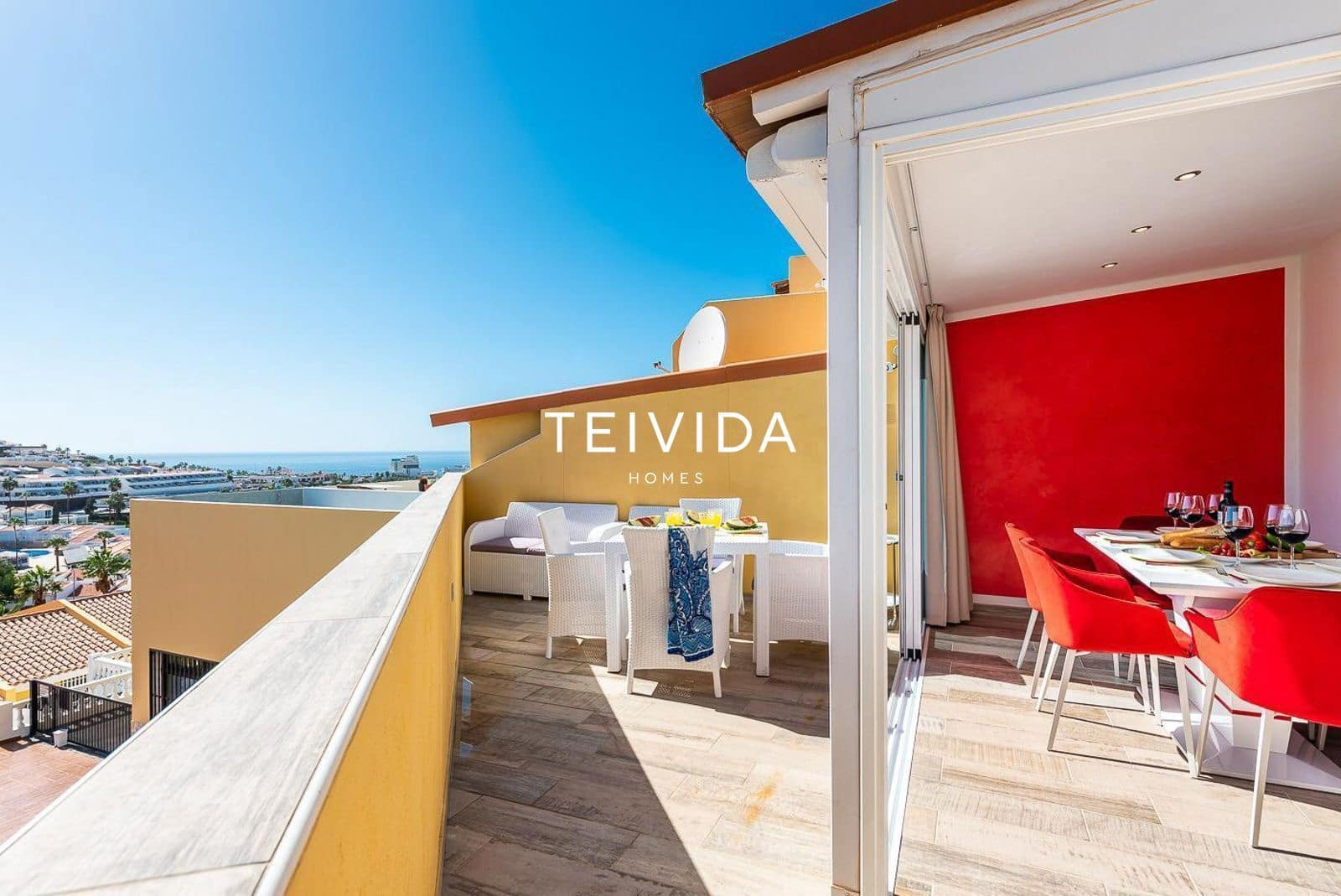 2 sovrum Takvåning till salu i Costa Adeje med pool garage - 495 000 € (Ref: 9883837)