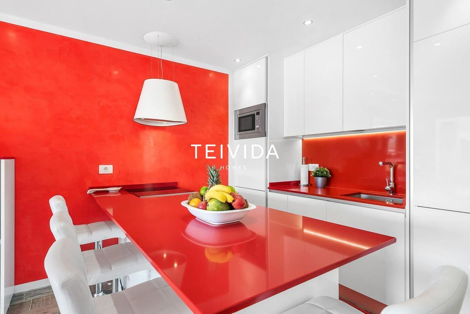 2 sovrum Takvåning till salu i Costa Adeje med pool garage - 495 000 € (Ref: 9883837)