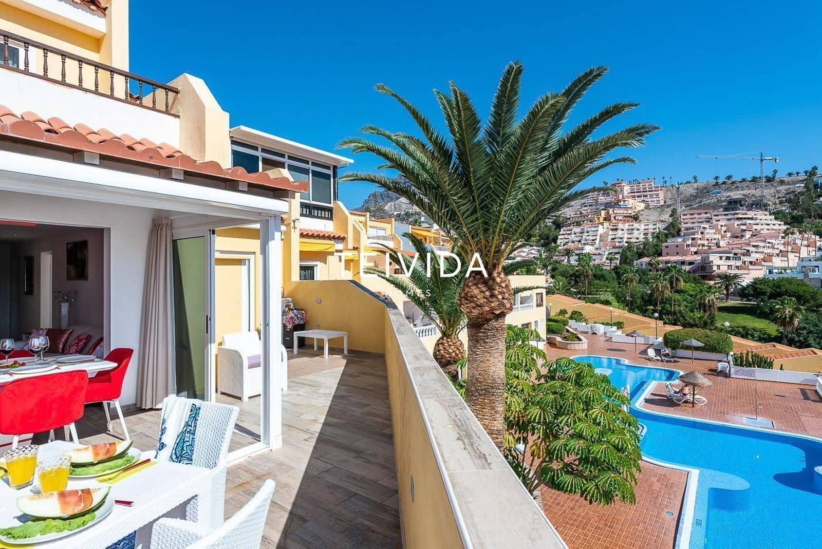 2 sovrum Takvåning till salu i Costa Adeje med pool garage - 495 000 € (Ref: 9883837)