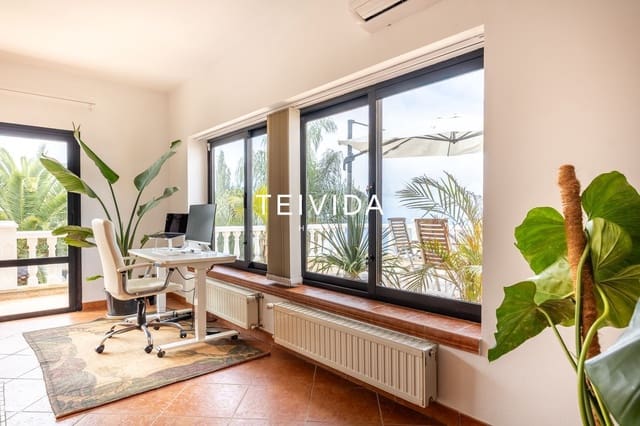 3 chambre Villa/Maison à vendre à Tacoronte avec garage - 825 000 € (Ref: 9883838)