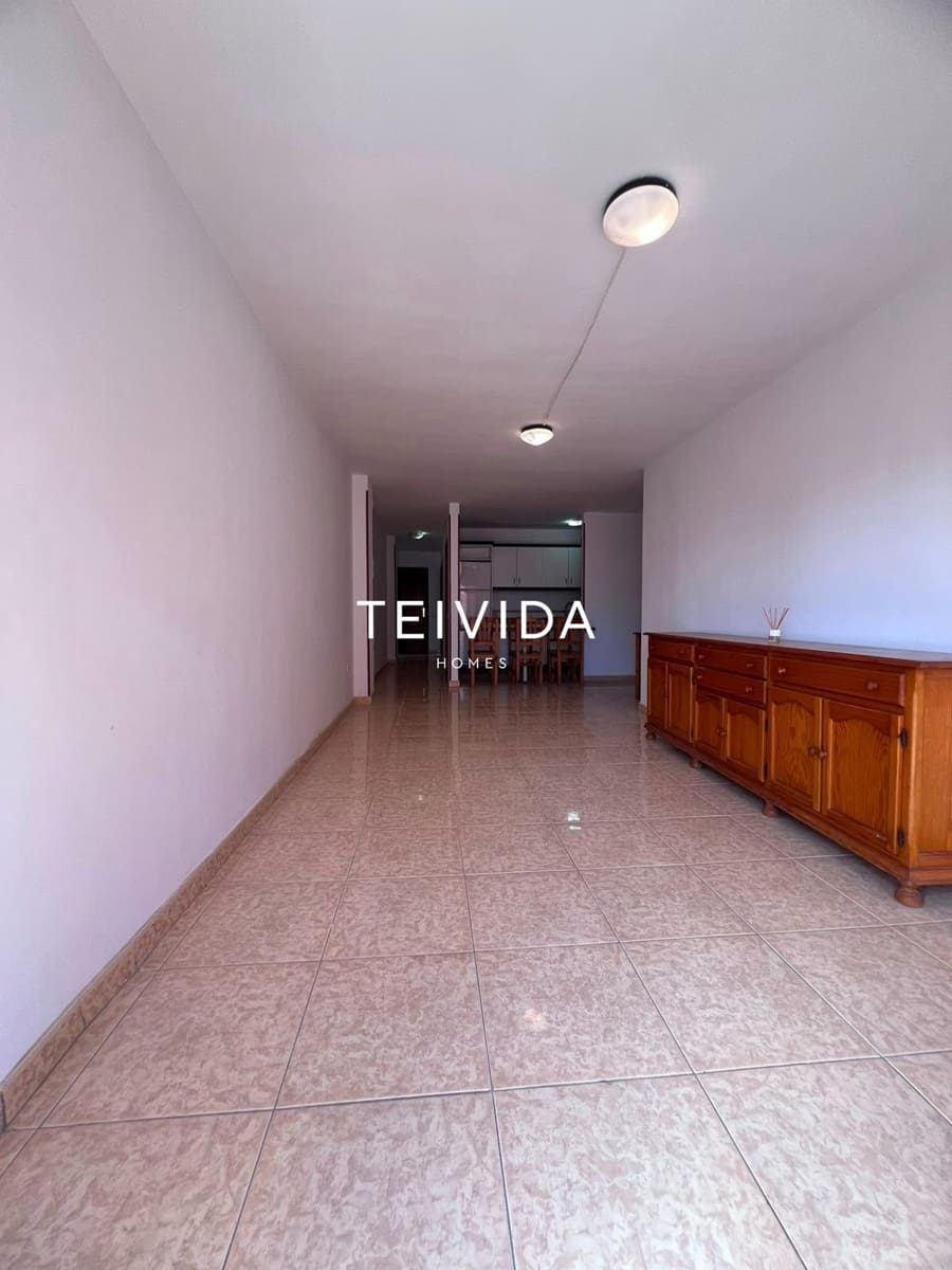 2 slaapkamer Flat te koop in Las Galletas met garage - € 210.000 (Ref: 9883839)