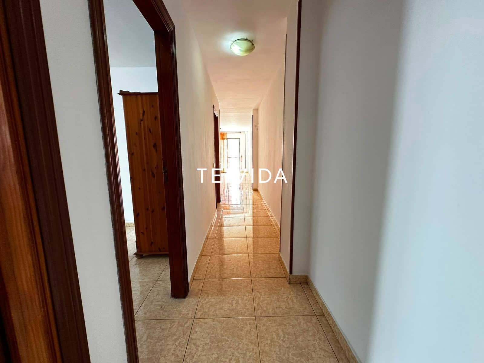 2 slaapkamer Flat te koop in Las Galletas met garage - € 210.000 (Ref: 9883839)