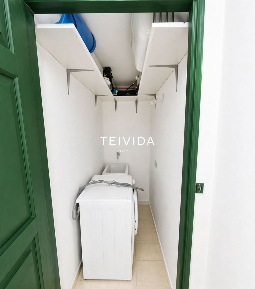 1 sovrum Lägenhet till salu i Los Abrigos med garage - 235 000 € (Ref: 9883840)