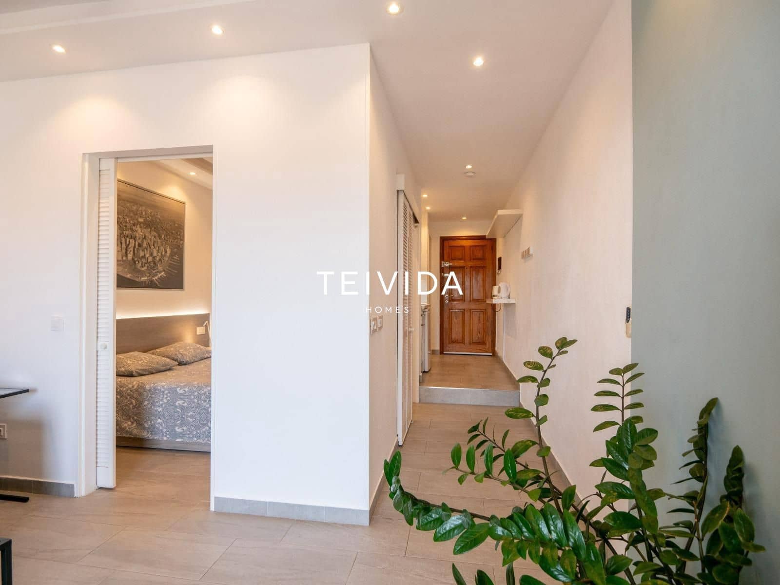 1 slaapkamer Flat te koop in San Eugenio - € 240.000 (Ref: 9883979)