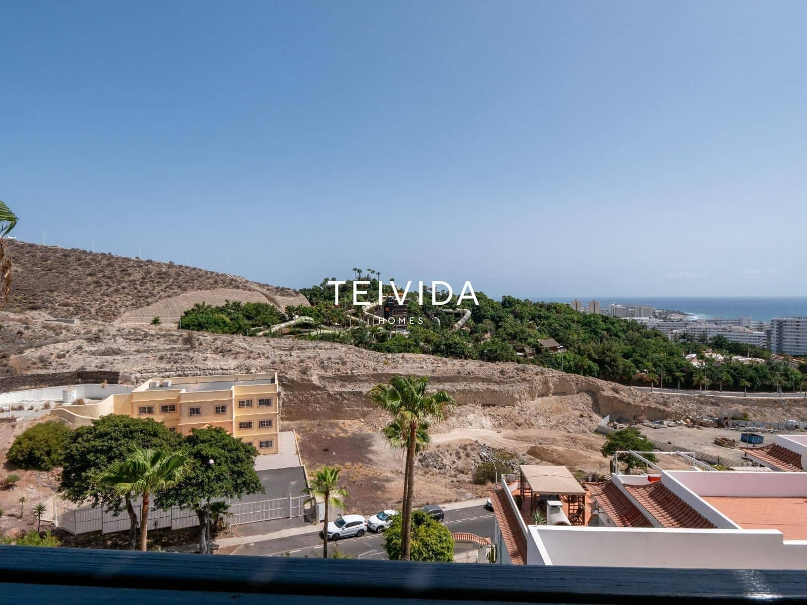 1 slaapkamer Flat te koop in San Eugenio - € 240.000 (Ref: 9883979)