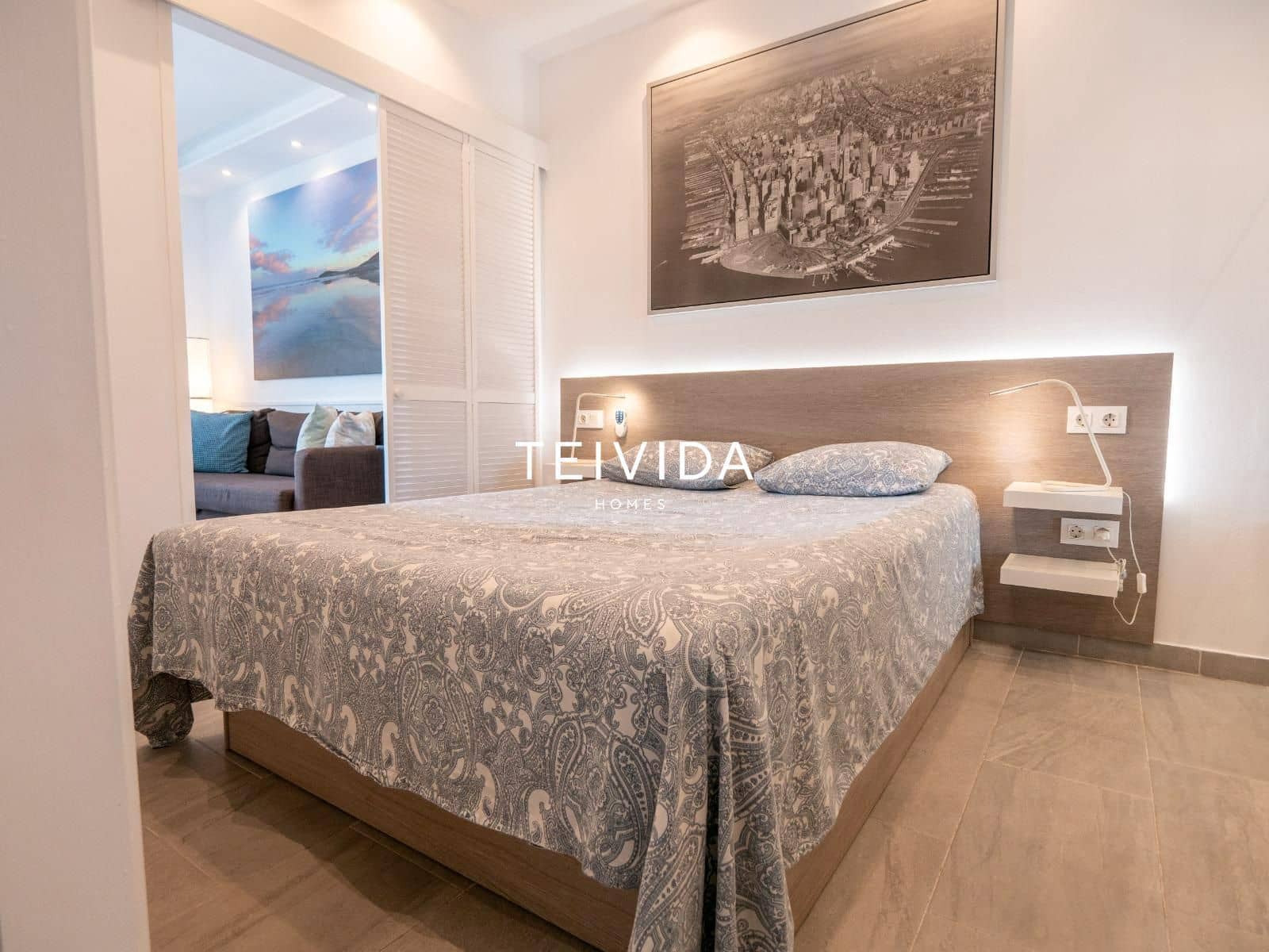 1 slaapkamer Flat te koop in San Eugenio - € 240.000 (Ref: 9883979)