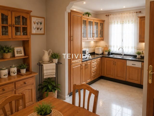 3 sypialnia Dom na sprzedaż w Puerto de la Cruz z garażem - 450 000 € (Ref: 9898370)