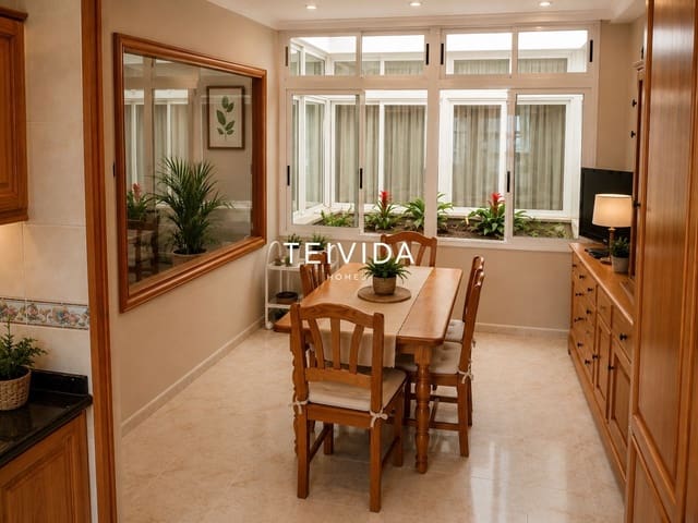 3 sypialnia Dom na sprzedaż w Puerto de la Cruz z garażem - 450 000 € (Ref: 9898370)