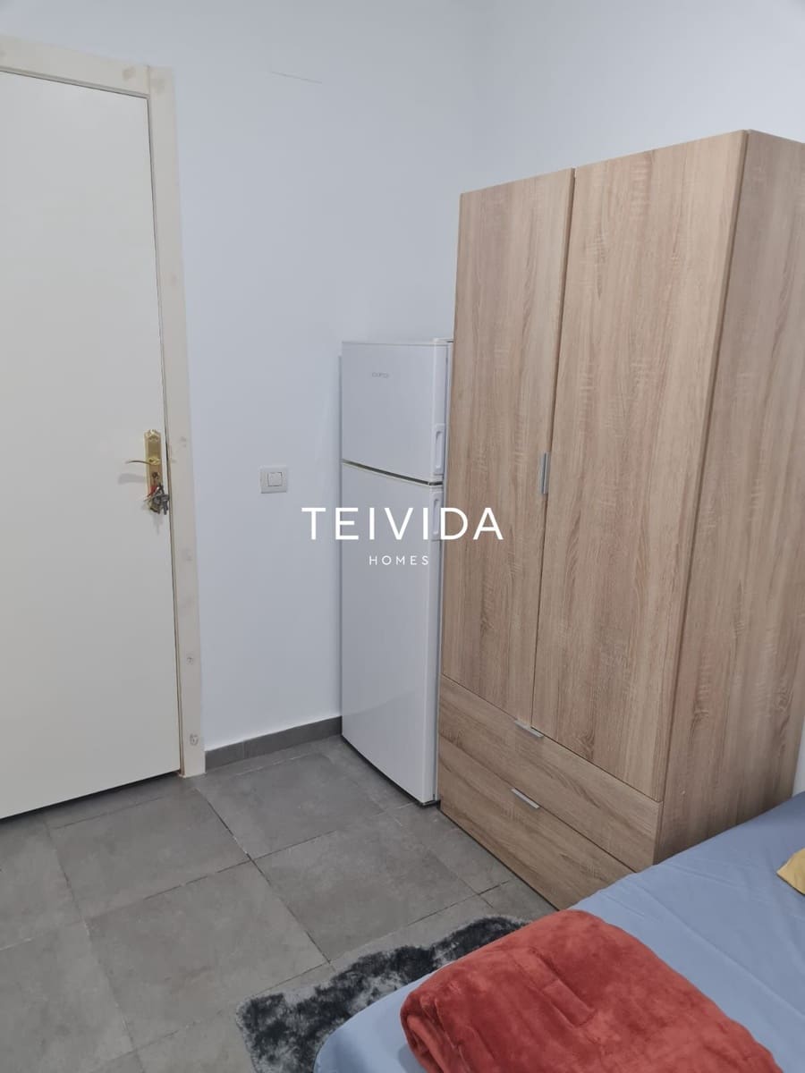 5 makuuhuone Asunto myytävänä paikassa Santa Cruz de Tenerife - 209 000 € (Ref: 9898372)