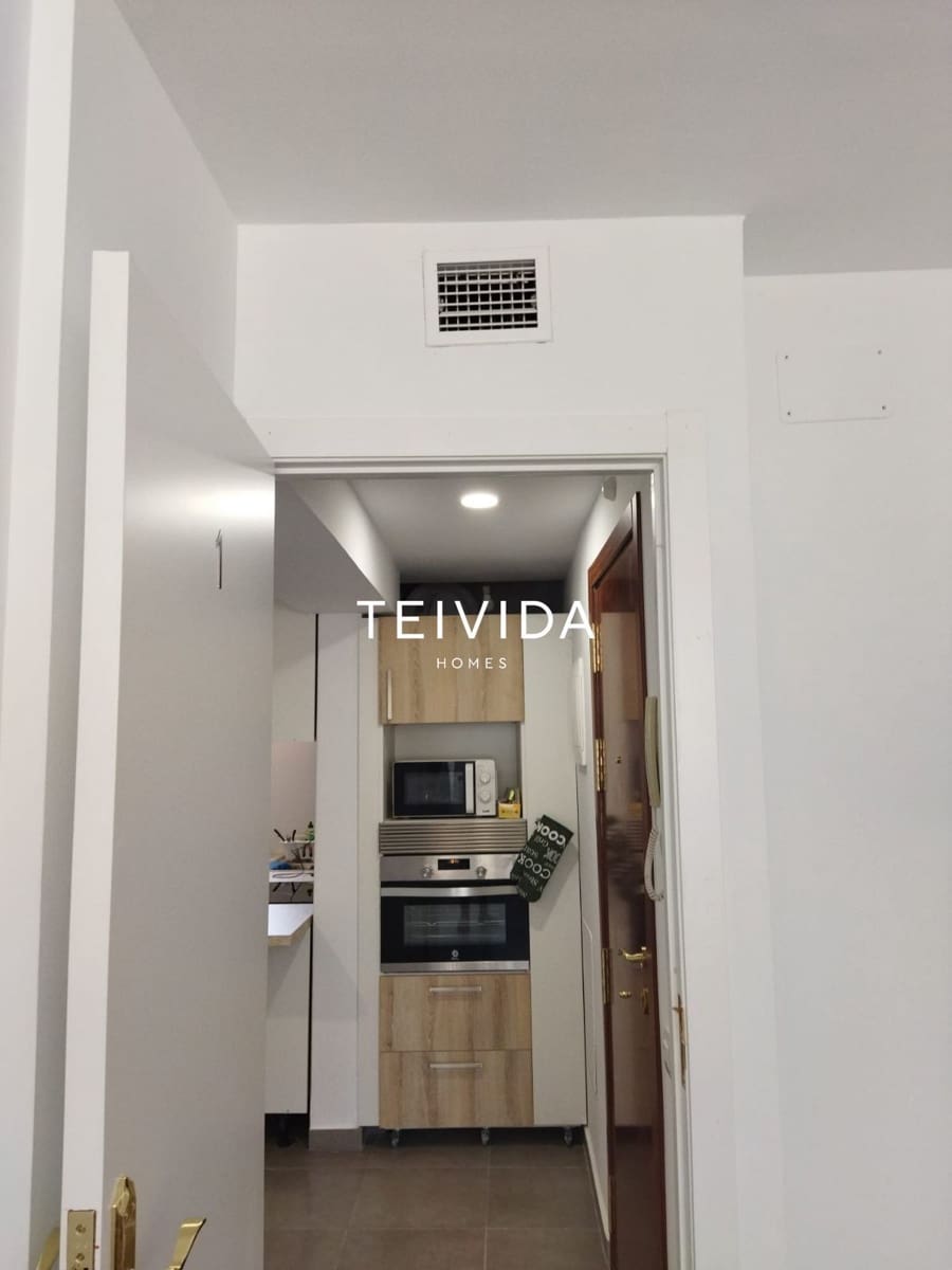 5 makuuhuone Asunto myytävänä paikassa Santa Cruz de Tenerife - 209 000 € (Ref: 9898372)