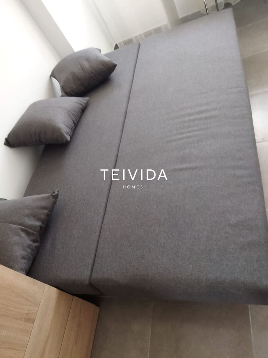 5 makuuhuone Asunto myytävänä paikassa Santa Cruz de Tenerife - 209 000 € (Ref: 9898372)