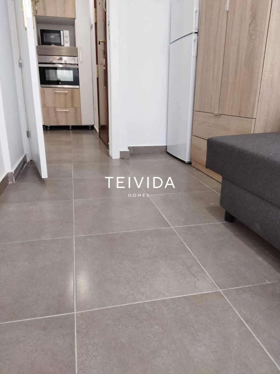 5 makuuhuone Asunto myytävänä paikassa Santa Cruz de Tenerife - 209 000 € (Ref: 9898372)