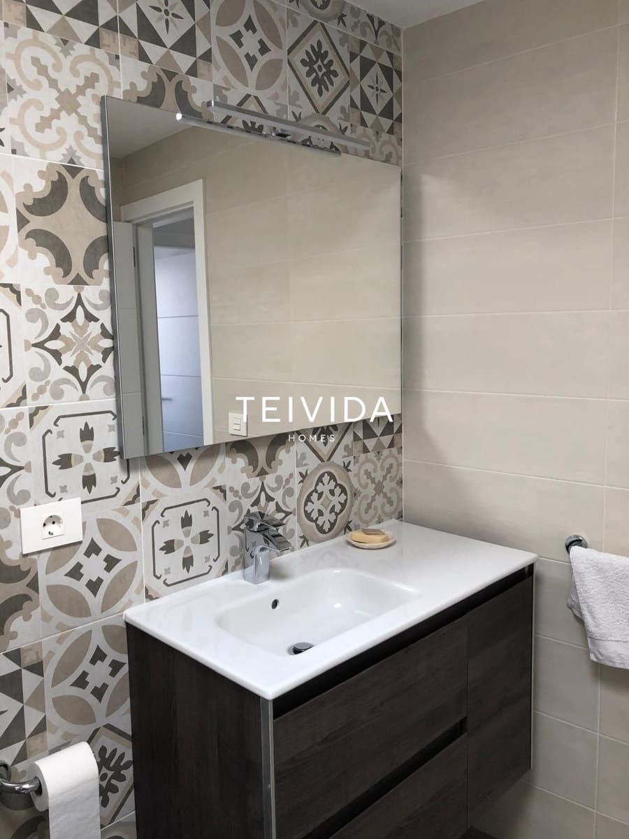 4 sovrum Hus till salu i San Eugenio med pool garage - 995 000 € (Ref: 9898373)