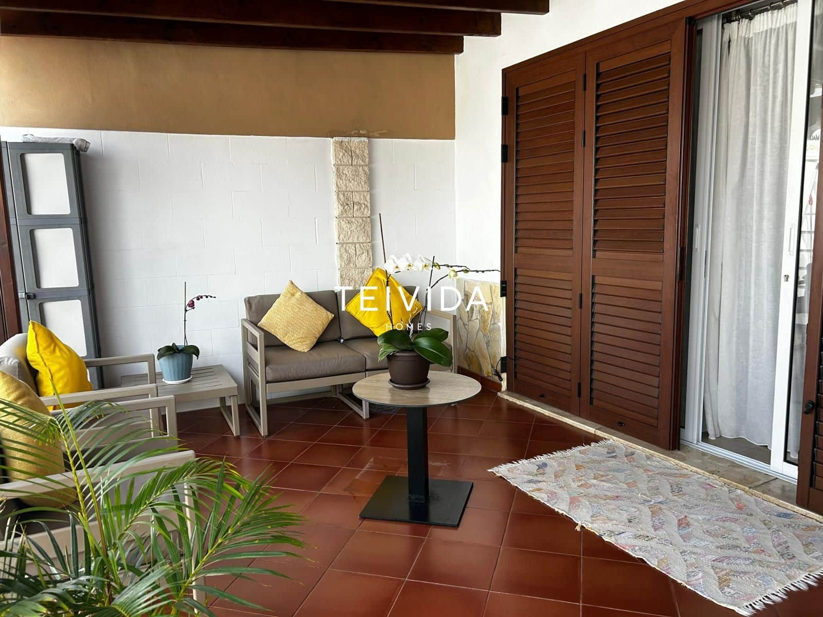 4 sovrum Hus till salu i San Eugenio med pool garage - 995 000 € (Ref: 9898373)