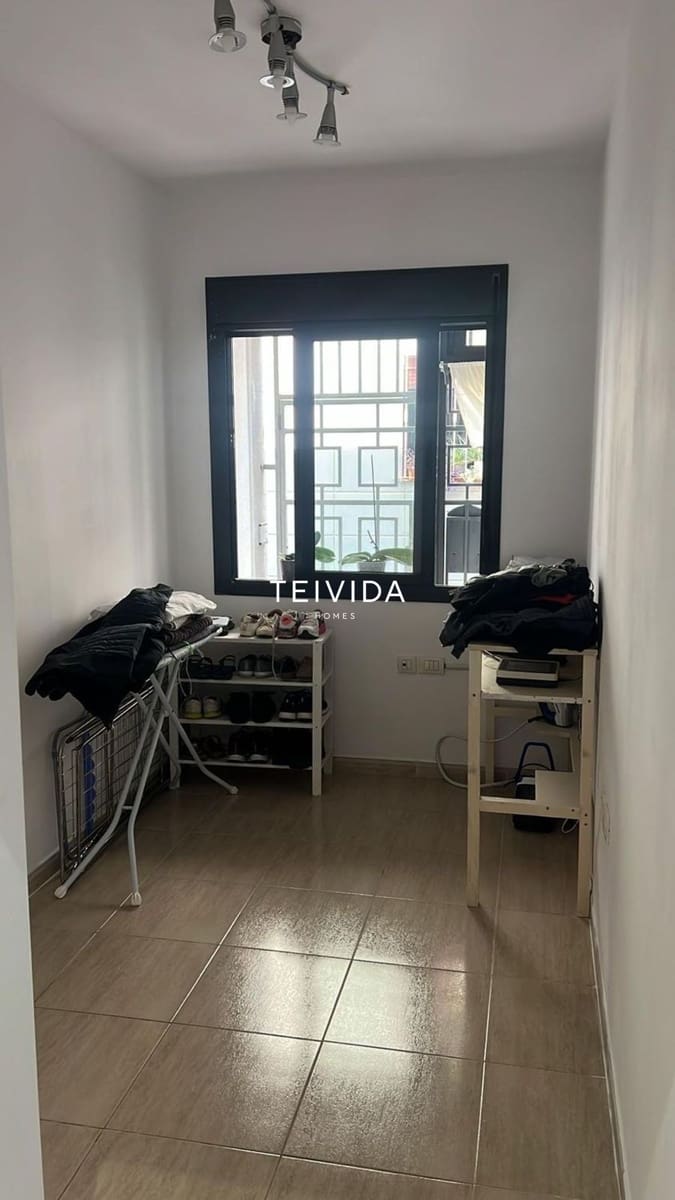 2 Zimmer Wohnung zu verkaufen in Valle de San Lorenzo mit Garage - 219.000 € (Ref: 9898375)