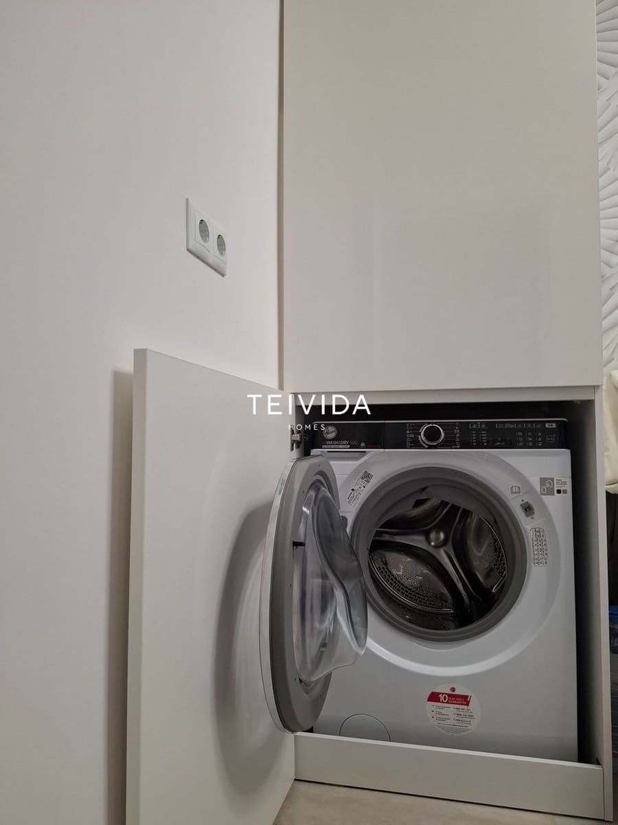2 sovrum Lägenhet till salu i Playa de las Americas med pool - 498 000 € (Ref: 9898377)