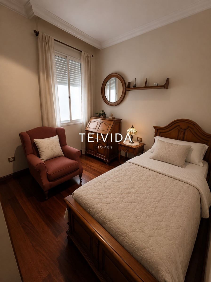 3 bedroom Flat for sale in Puerto de la Cruz - € 450,000 (Ref: 9898378)