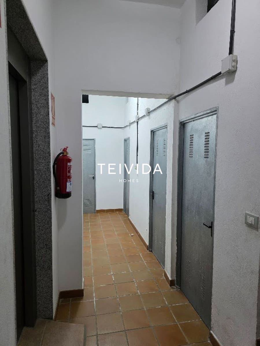 3 bedroom Flat for sale in Puerto de la Cruz - € 450,000 (Ref: 9898378)