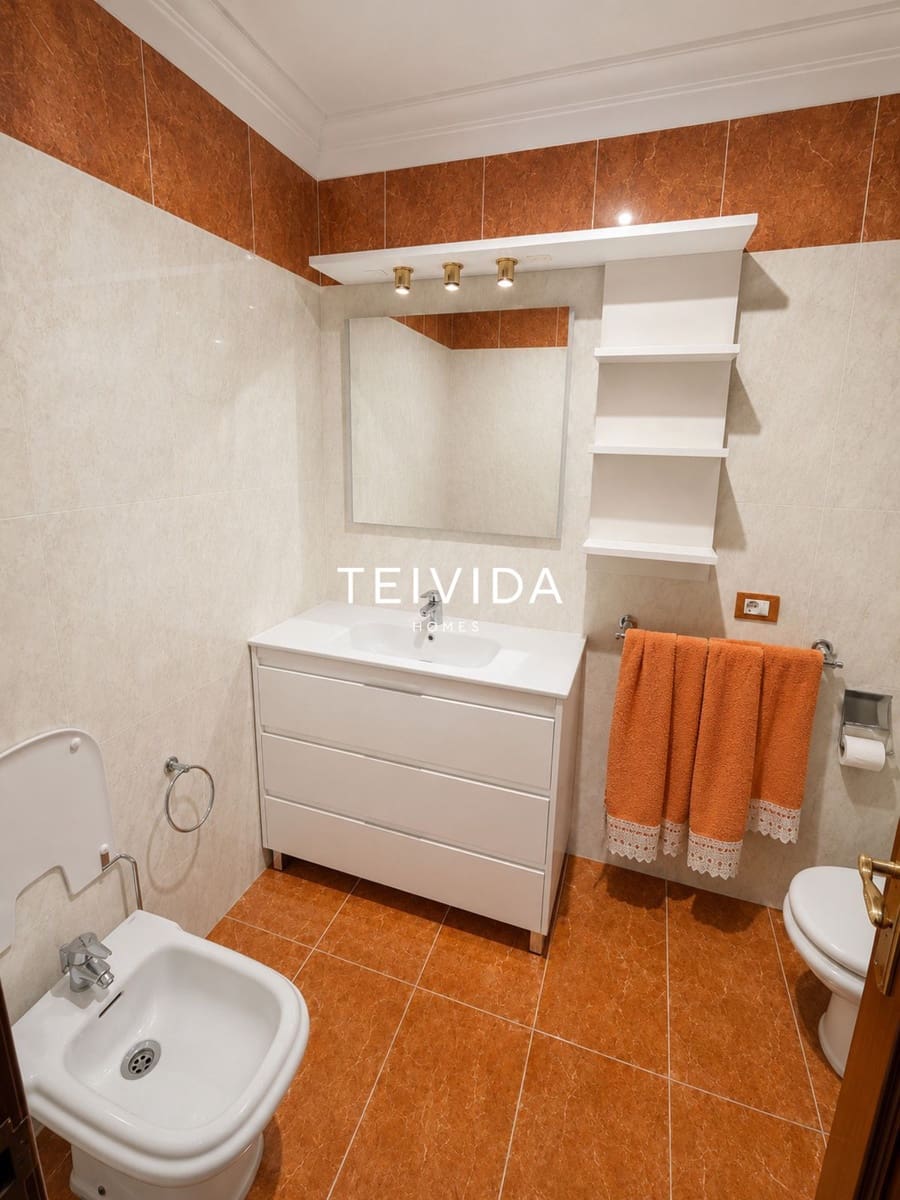 3 bedroom Flat for sale in Puerto de la Cruz - € 450,000 (Ref: 9898378)