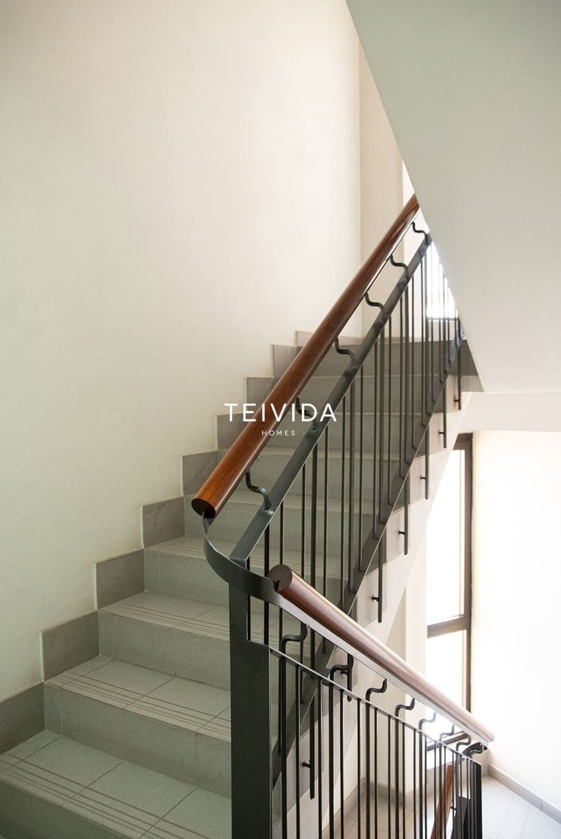 Piso de 3 habitaciones en Guía de Isora en venta con garaje - 320.000 € (Ref: 9898380)