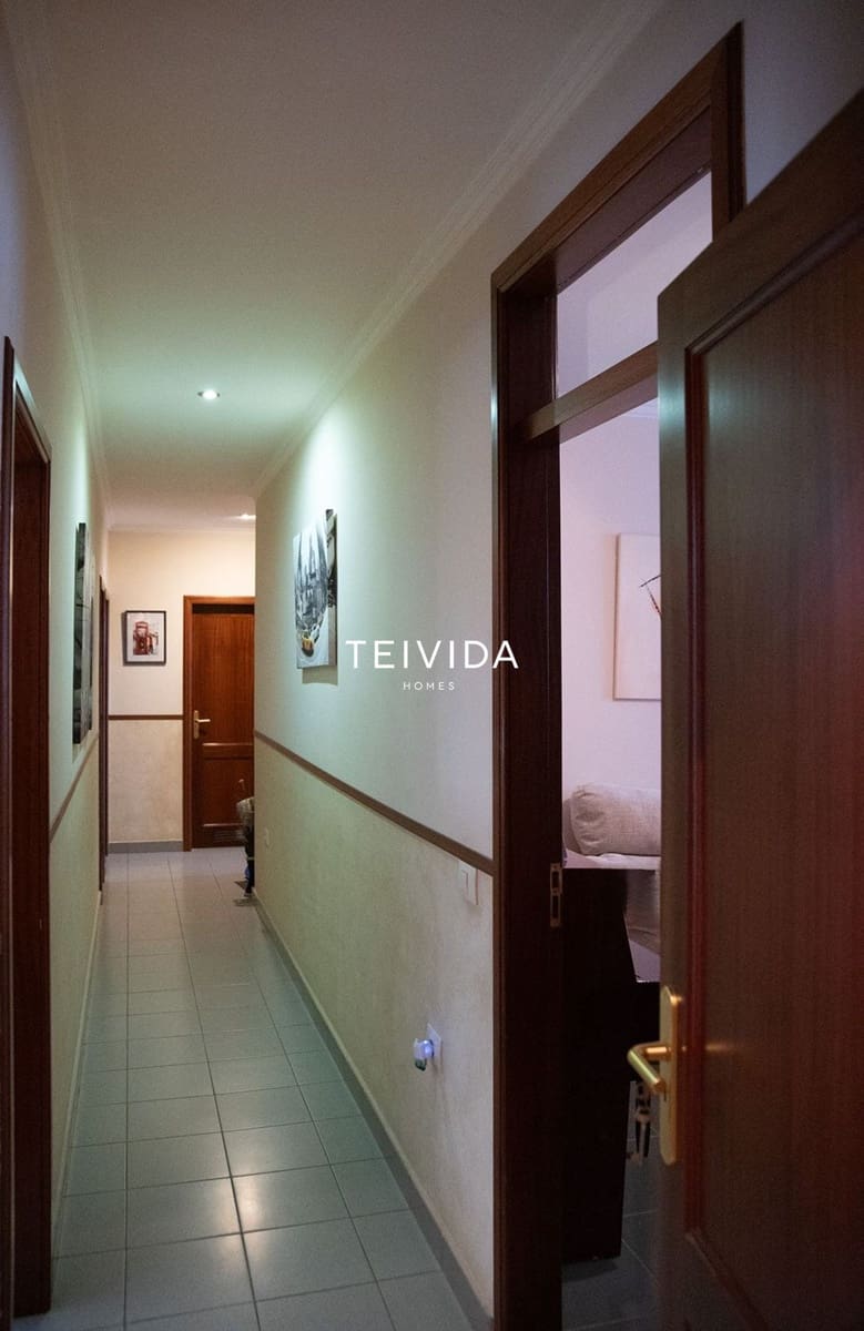 Piso de 3 habitaciones en Guía de Isora en venta con garaje - 320.000 € (Ref: 9898380)