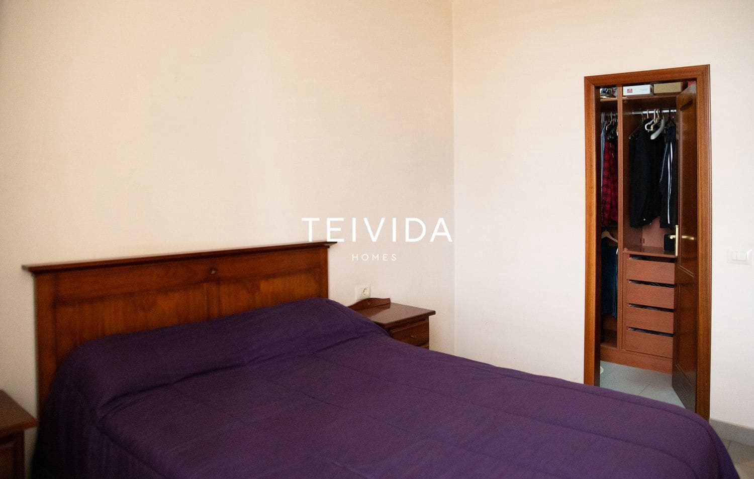 Piso de 3 habitaciones en Guía de Isora en venta con garaje - 320.000 € (Ref: 9898380)