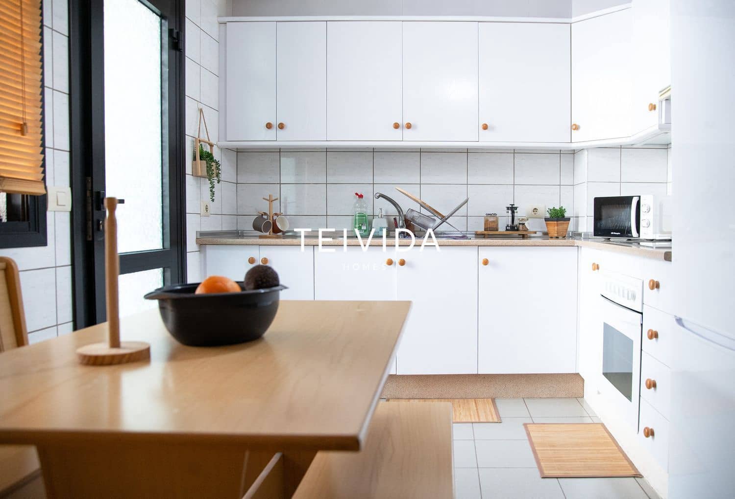 Piso de 3 habitaciones en Guía de Isora en venta con garaje - 320.000 € (Ref: 9898380)