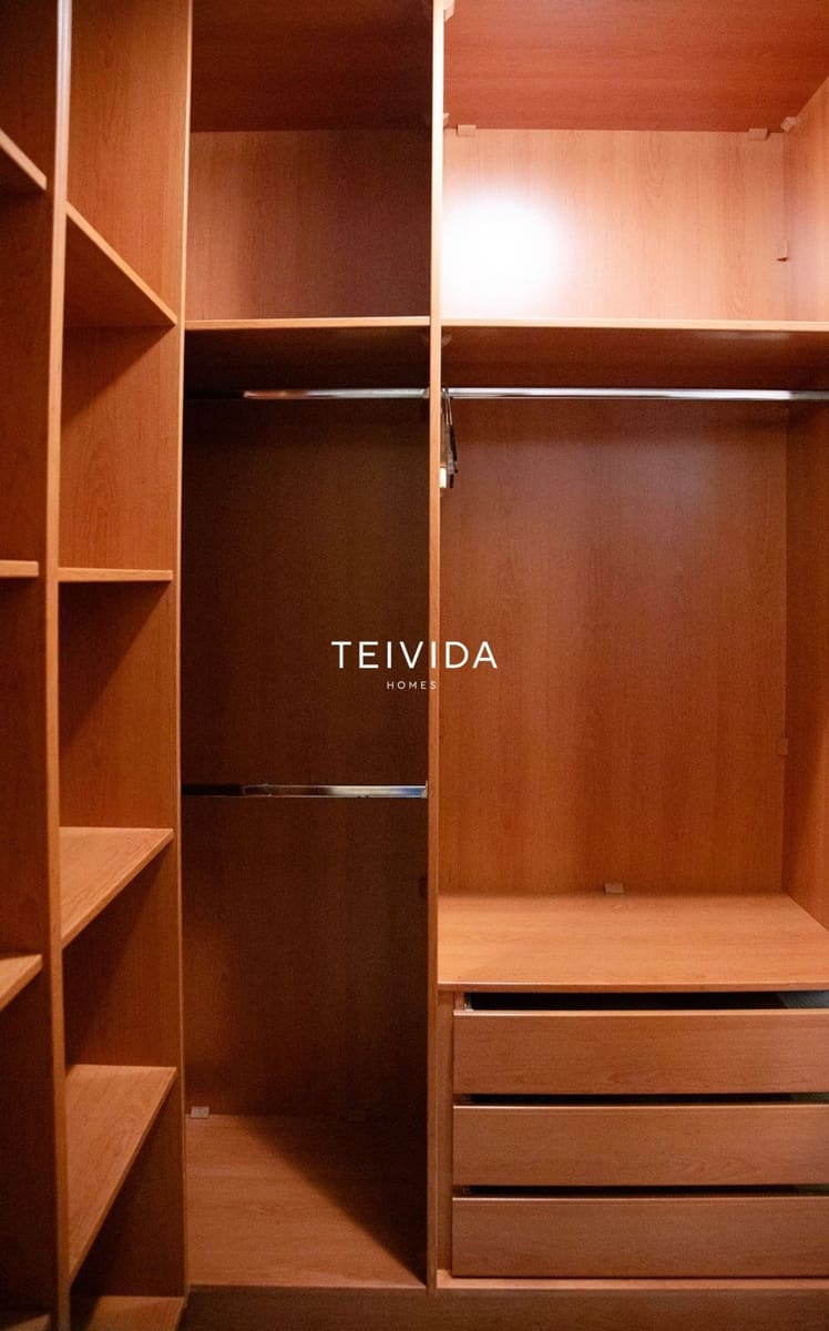 Piso de 3 habitaciones en Guía de Isora en venta con garaje - 320.000 € (Ref: 9898380)